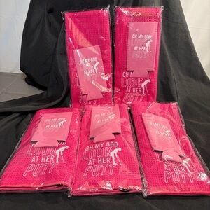 NWT set of five Your Dream Party Shop golf towel can cooler &brush pink.